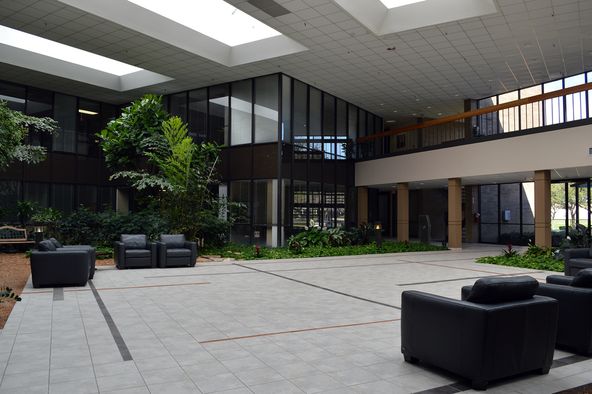 Corporate Park Churchill: 10707 Corporate Dr, Stafford, TX 77477